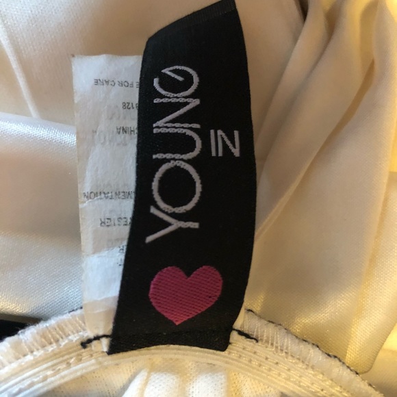 Stunning Black & white dress with rhinestone - Picture 4 of 7